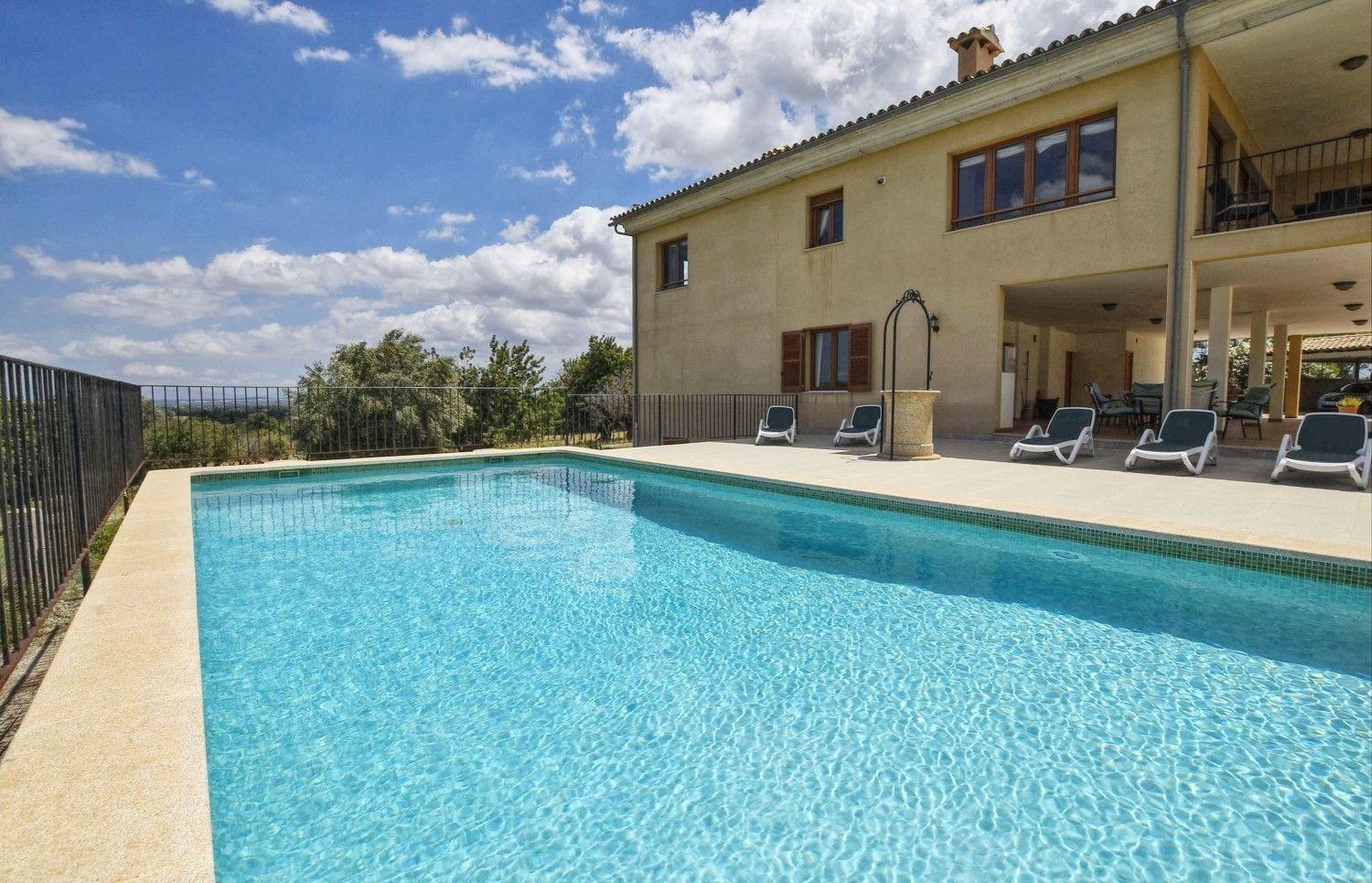 Fantastisches Kuerzlich Gebautes Mit Panoramablick, Pool Und Klimaanlage Ferienhaus *