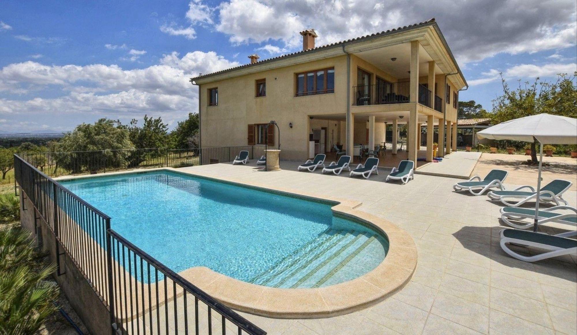 Fantastisches Kuerzlich Gebautes Mit Panoramablick, Pool Und Klimaanlage Ferienhaus *
